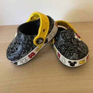 Disney Mickey Mouse Light Up Crocs
